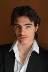 Photo of Elliott Mitrani