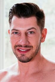 Photo of Jordan Starr