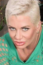 Photo of Claudia Marie