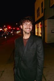 Photo of Elliott de Neve