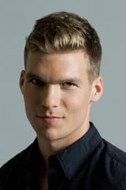 Photo of Pete Ploszek