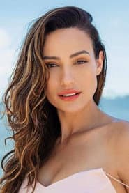 Photo of Valeska Castillo