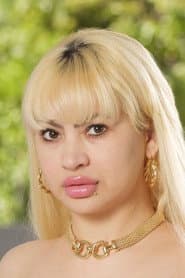 Photo of Nadia Mia
