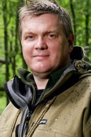 Photo of Ray Mears