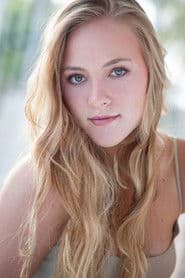 Photo of Hannah Robinson