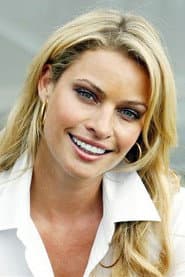 Photo of Kristy Hinze