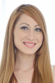 Photo of Nina Skye