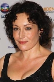 Photo of Lucy Cohu
