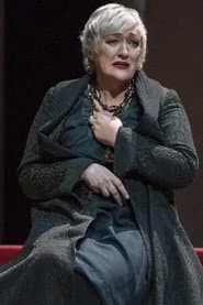 Photo of Michaela Schuster