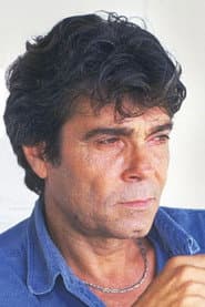 Photo of Alev Sezer