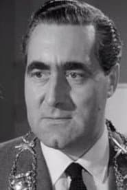 Photo of Leslie Sands