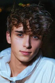 Photo of Josh Richards