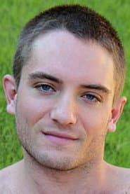 Photo of Logan Pierce