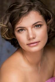 Photo of Lucy Elliott
