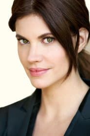 Photo of Shelley Dennis