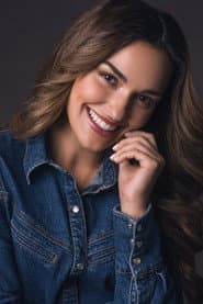 Photo of Fefi Oliveira