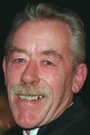 Photo of Leslie Schofield