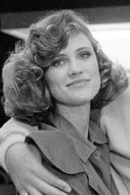 Photo of Hannah Cox