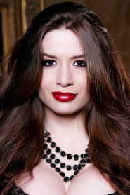 Photo of Veronica Vain