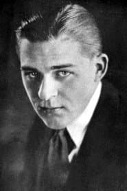 Photo of Arnold Gray