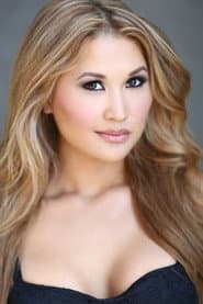 Photo of Shana Chow
