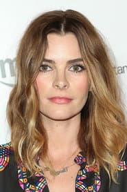 Photo of Kelly Oxford
