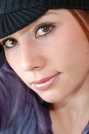 Photo of Elisha Helsper