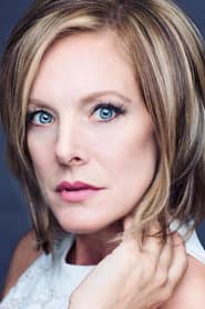 Photo of Kelly Hyland