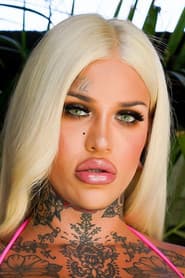Photo of Nadia Love