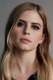 Photo of Carlson Young