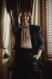 Photo of Elise Lamb