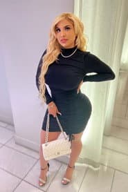 Photo of Vee Amorrr