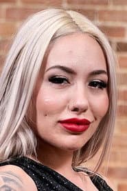 Photo of Veronique Tinkler