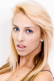 Photo of Samantha Nixon