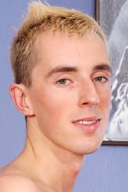 Photo of Lucas Dew