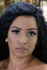 Photo of Ariella Ferraz