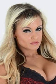 Photo of Lauren Fogle