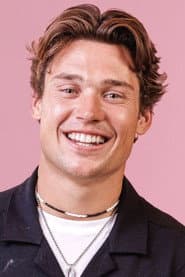 Photo of Aaron Evans