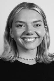 Photo of Hannah Haslie