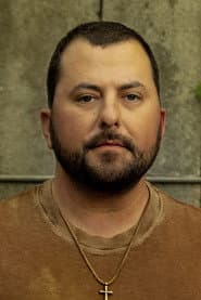 Photo of Tyler Farr