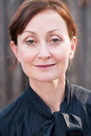 Photo of Caroline Lee