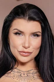 Photo of Romi Rain