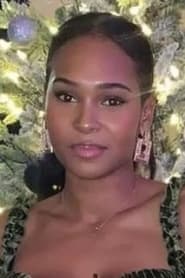 Photo of Nadine Mills