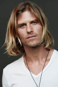 Photo of Jake Muxworthy