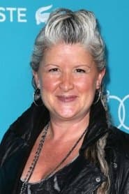 Photo of Laura Jean Shannon