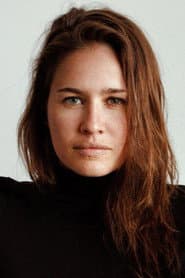 Photo of Salomé Leclerc