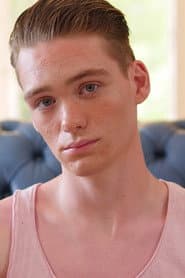 Photo of Noah Pierce