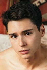 Photo of Leo Grand