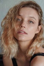Photo of Kristen Raath