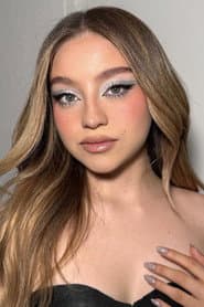 Photo of Karol Sevilla